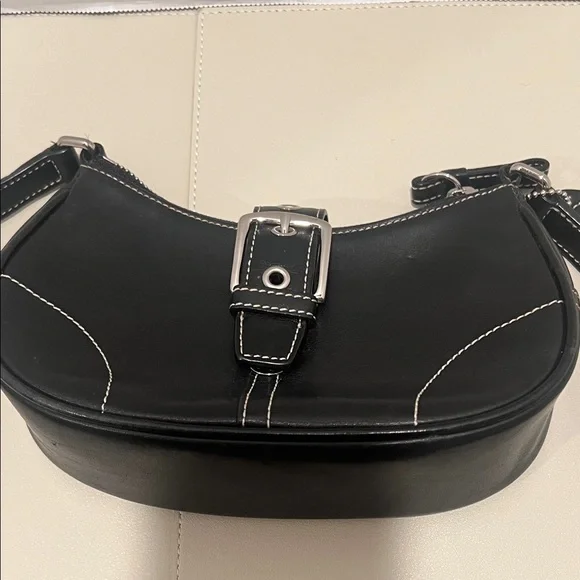 Coach Black Crossbody Bag with Buckle Detail and White Stitching - Picture 5 of 15